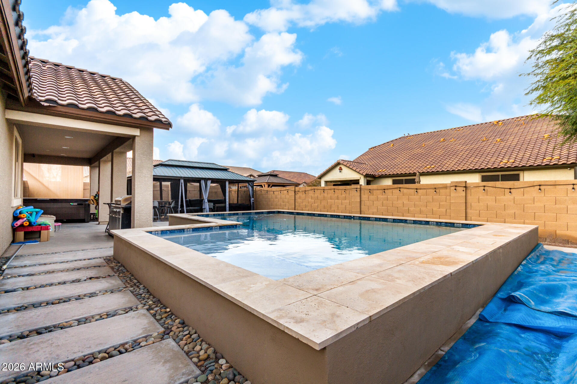 3038 W LYNNE Lane, Phoenix, AZ 85041